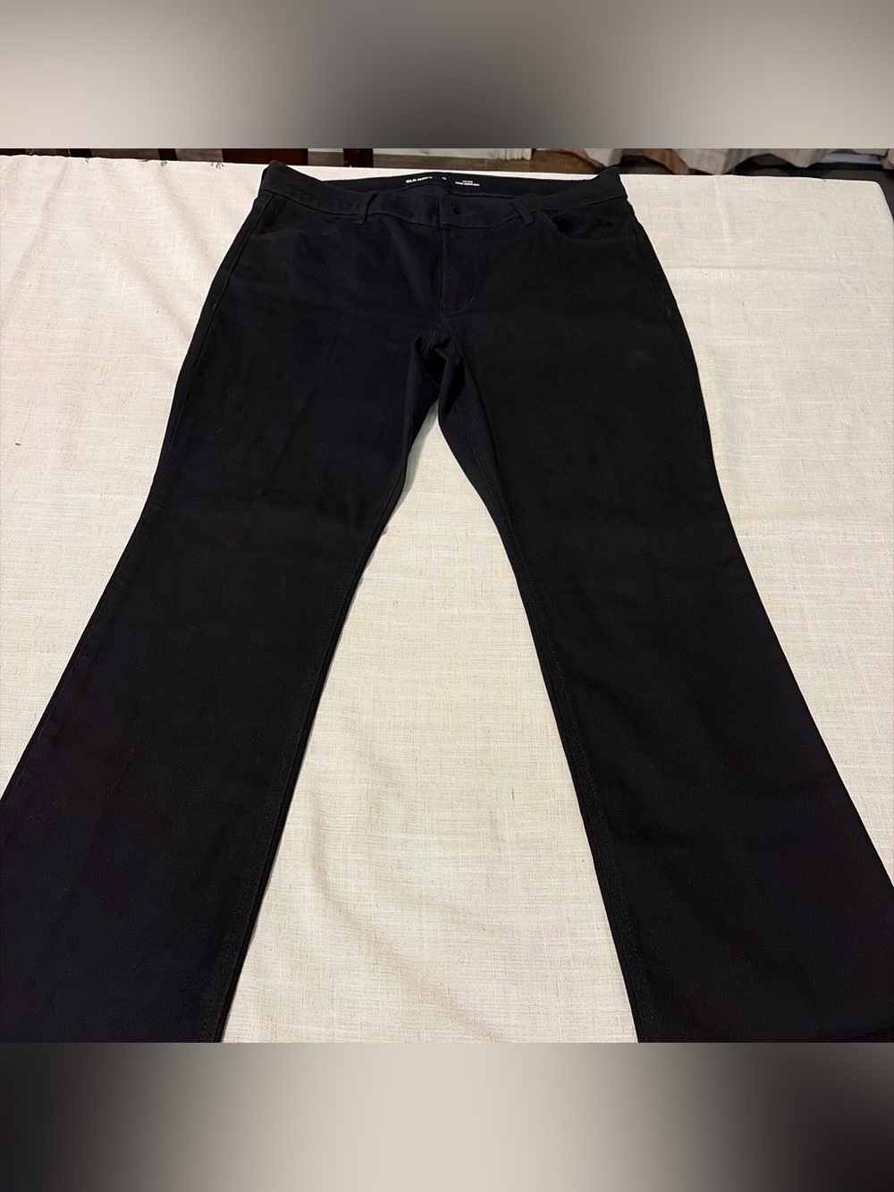 0046-Old Navy Black WOW Boot-Cut Jeans